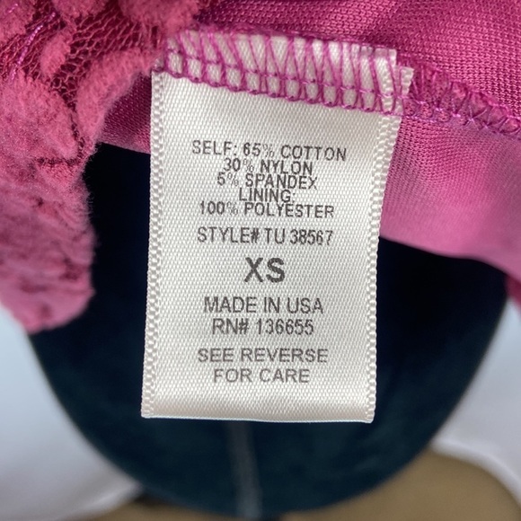 West Kei Magenta Fully Lined Floral Lace Tank with Key Hole Cutout in Back - Picture 6 of 8